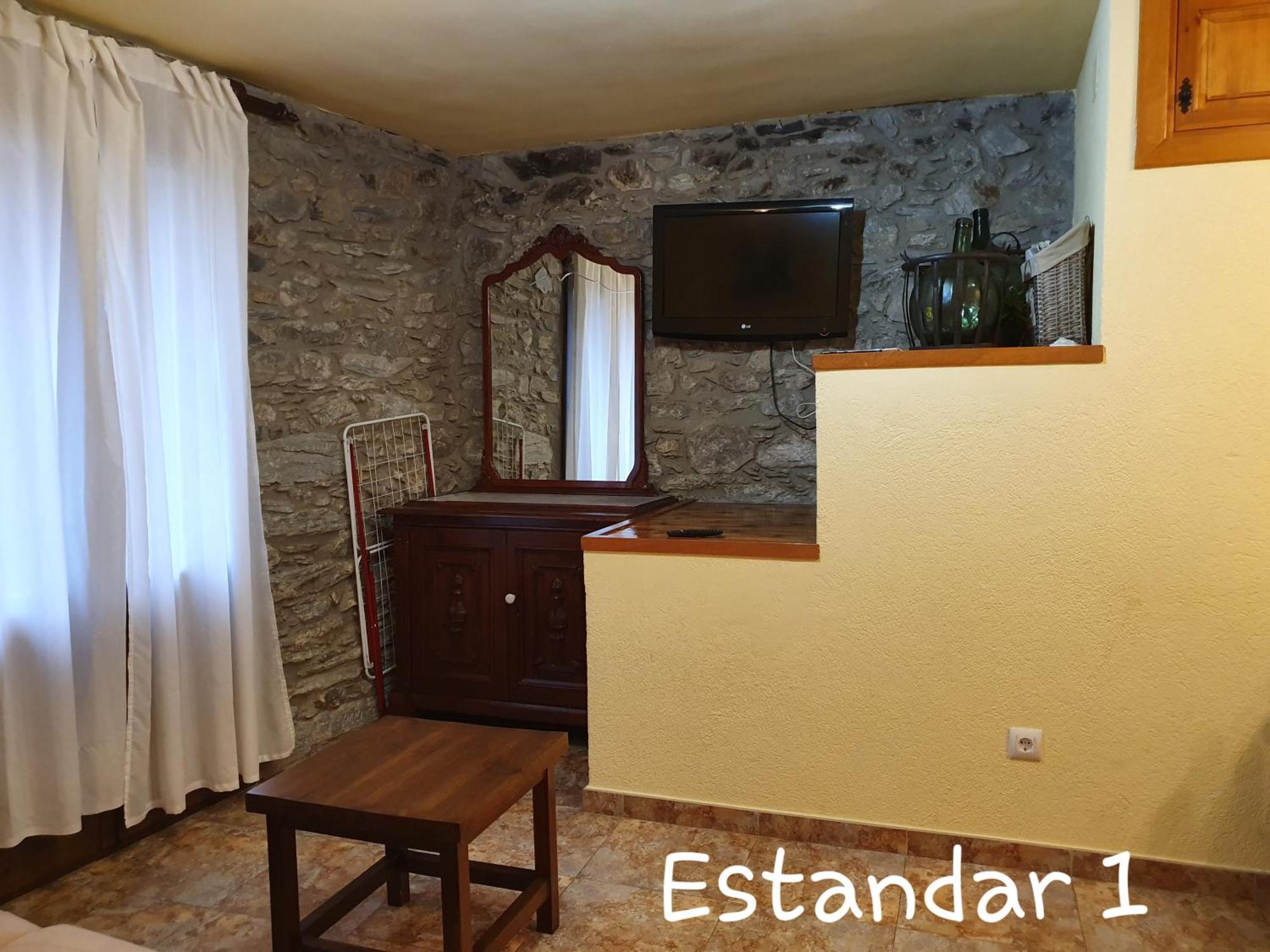 קראלבס Apartaments Rurals XIX חדר תמונה